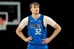 上场生涯首次缺阵！明天NBA杯独行侠战鹈鹕 弗拉格复出能打