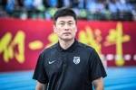 博主：大连英博俱乐部启程前往法国学习考察，将造访欧塞尔俱乐部