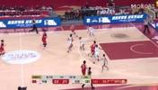 王思雨助杨舒予偷袭上篮 全场女粉丝瞬间一阵尖叫！