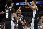 纳什谈文班竞争MVP：交锋占优不能决定MVP 而在于赛季的整体表现